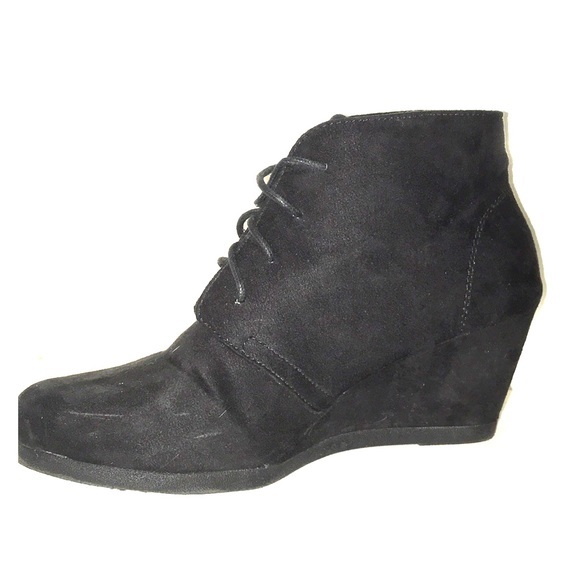 mini boots with heels